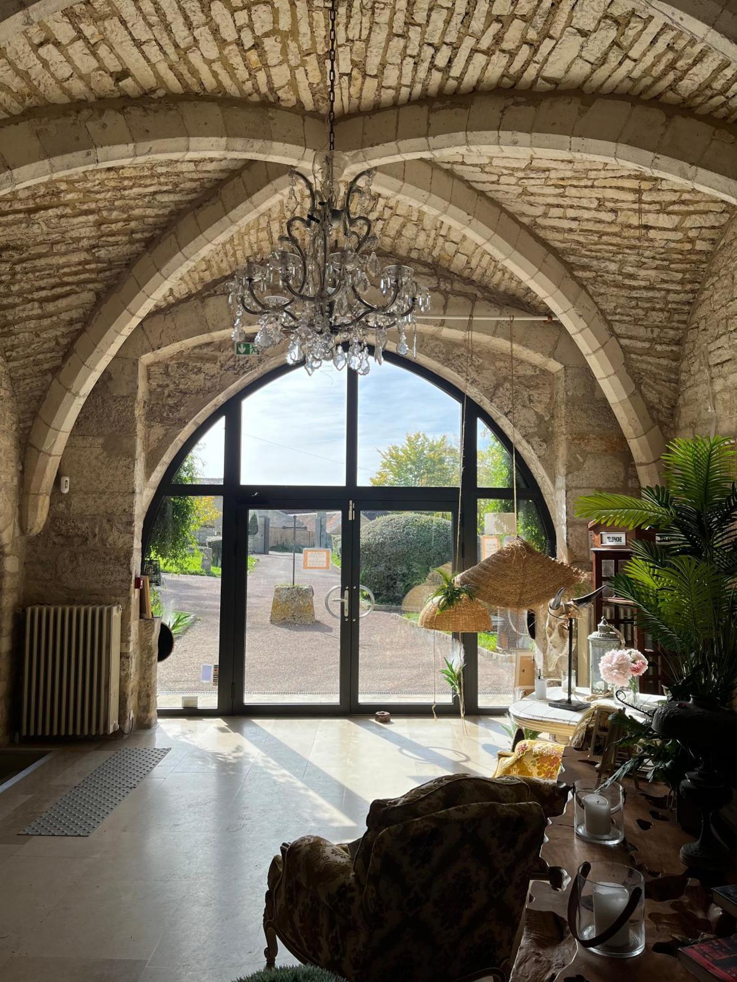 Bed and Breakfast L'Abbaye Saint Michel Тоннер Экстерьер фото