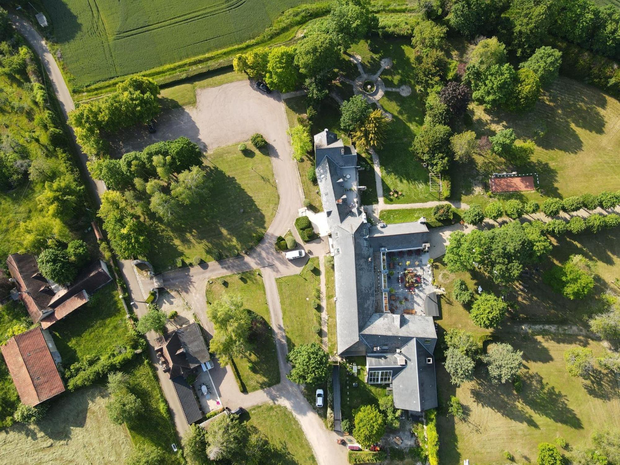 Bed and Breakfast L'Abbaye Saint Michel Тоннер Экстерьер фото
